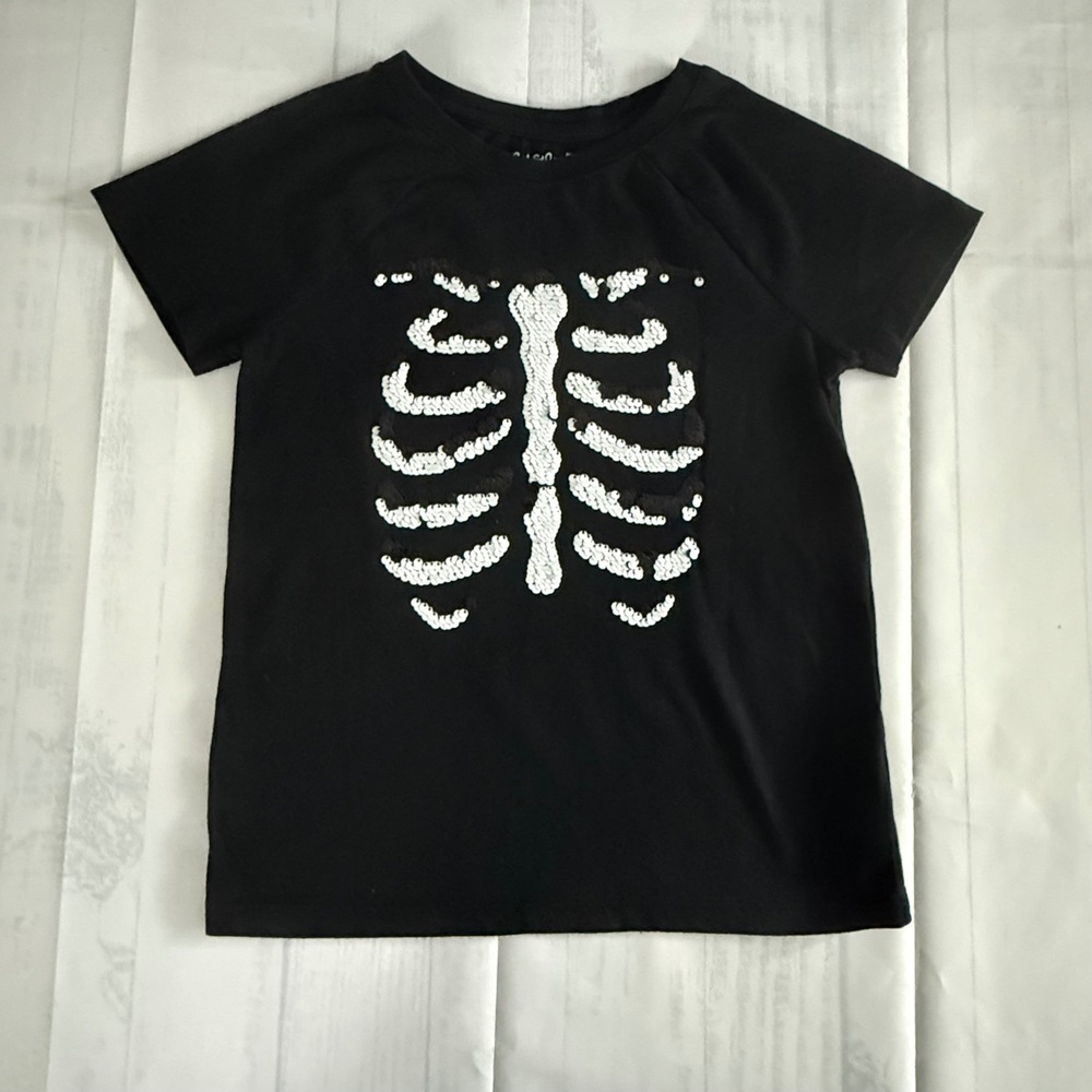 Cat & Jack Kids Black Skeleton Sequin Graphic Tee Shirt Size M 7/8